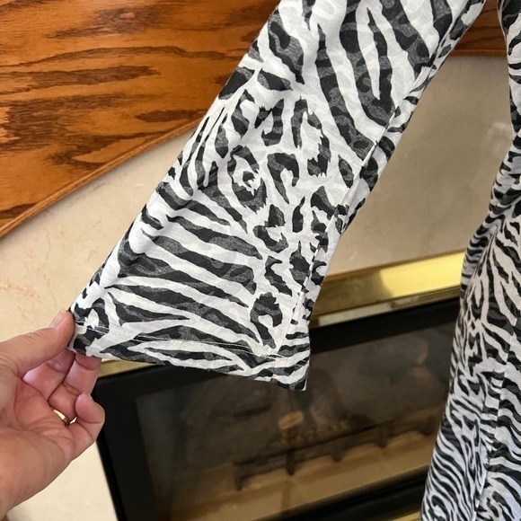 Pacific Beach Animal Print Swim Cover Up Sz. M - Picture 5 of 12